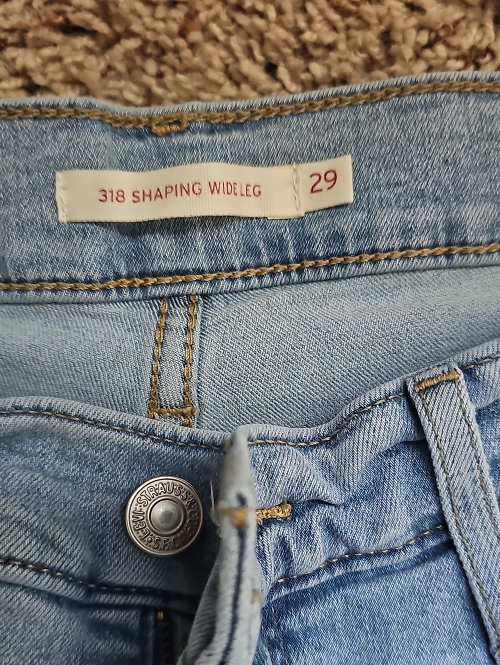 Levi's Womens 318 Shaping Wide Leg - Picture 2 of 8